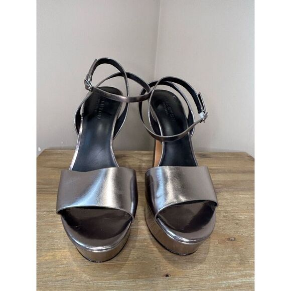 HALSTON HERITAGE LEATHER PLATFORM SANDALS - Picture 3 of 8